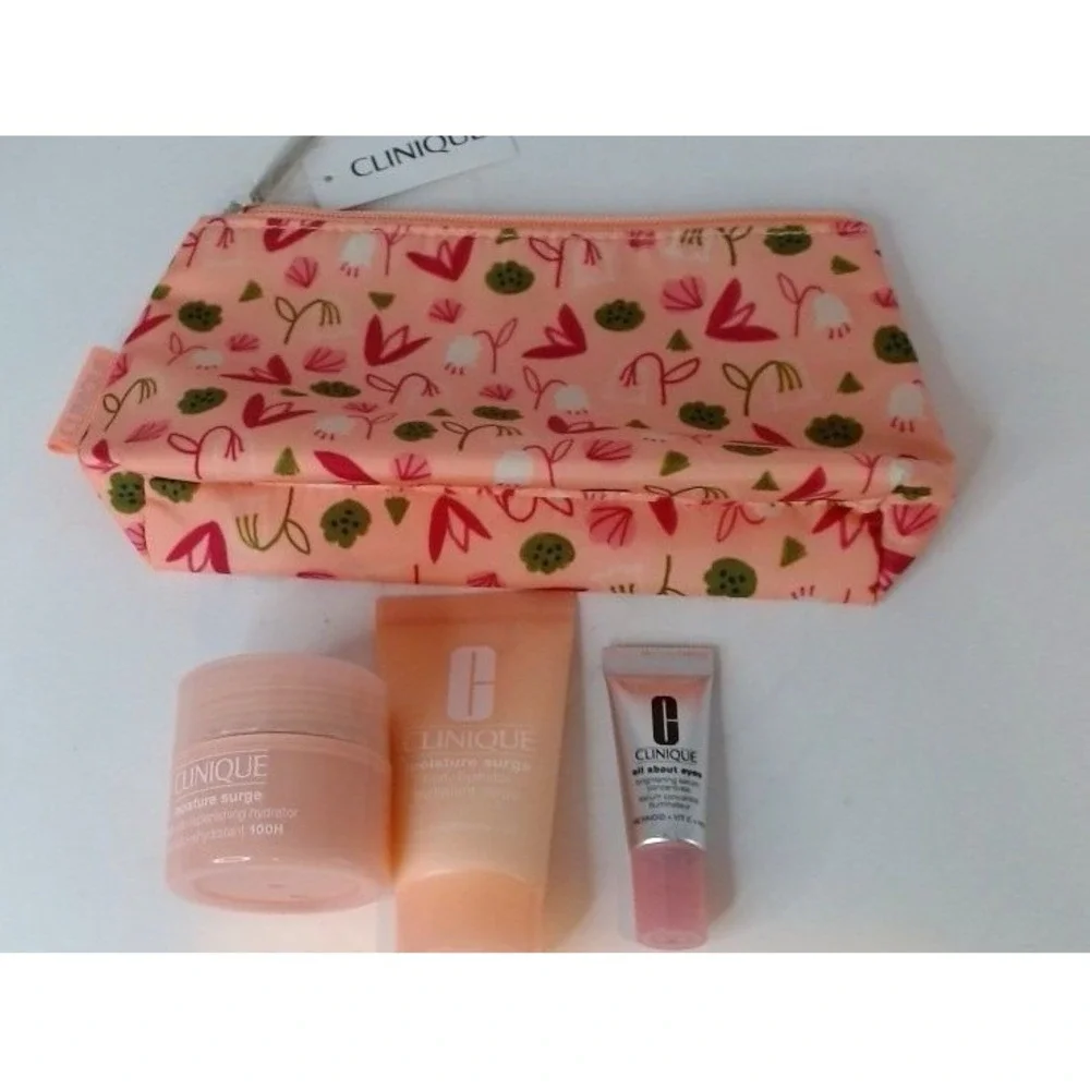 Clinique - 3 Pc Set with Makeup Bag,  All BRAND NEW WITH BAG